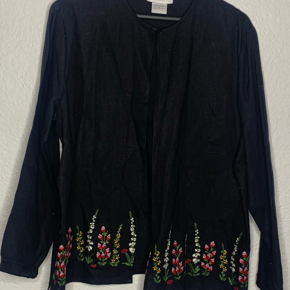 Black Embroidered Floral Cardigan